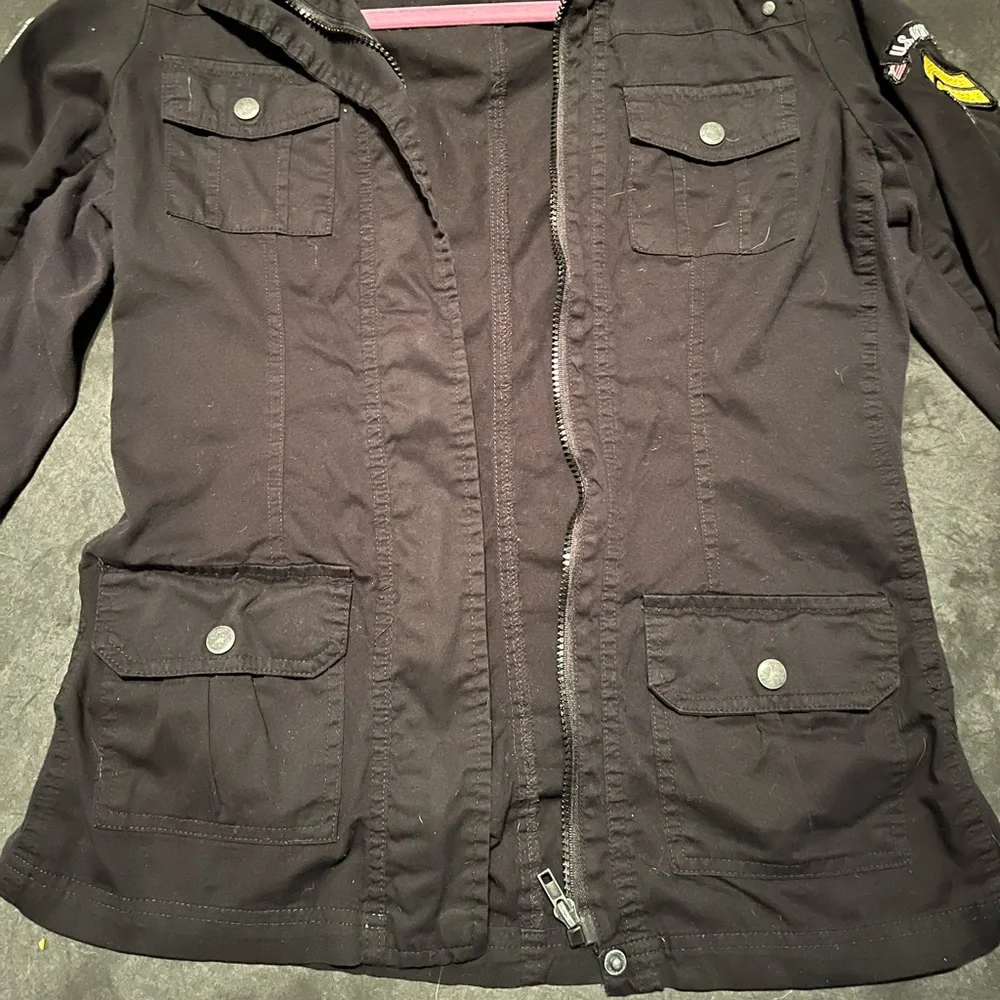 Hooded jacket - Picture 2 of 6
